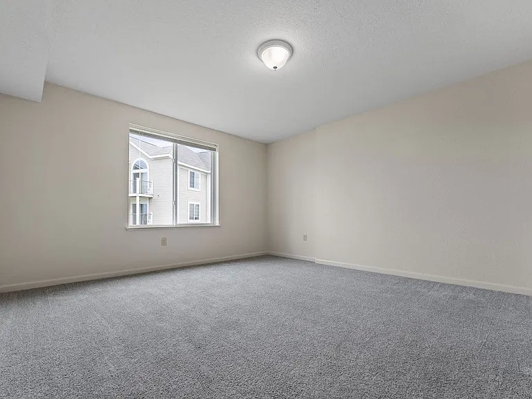 Hunters Pond Apartment Homes — Photo 44