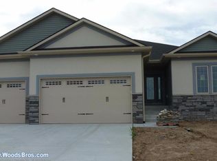 1154 N 99th St, Lincoln, NE 68527