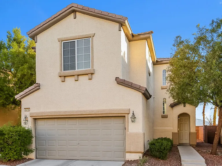 8276 Brilliant Pompon Pl — Photo 1