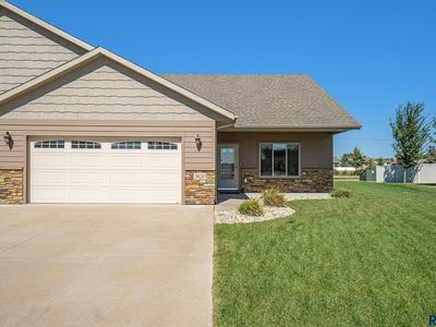3820 Vendavel St, Sioux Falls, SD, 57108