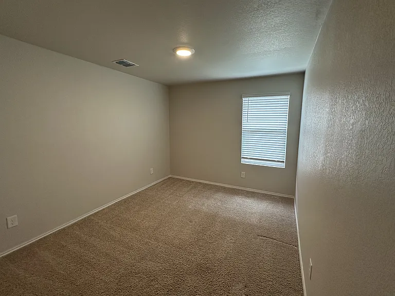 837 Indigo Way — Photo 6