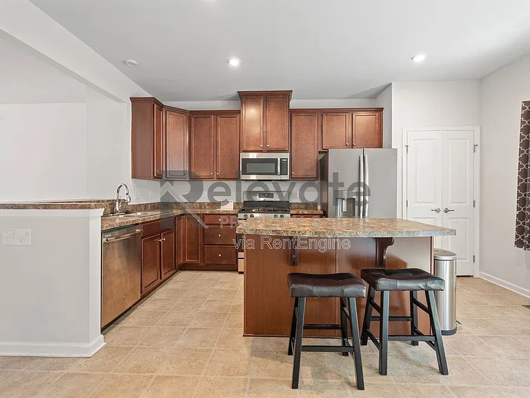 4223 New Hermitage Dr — Photo 13