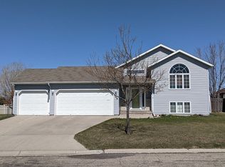 908 11th Ave SE, Barnesville, MN 56514