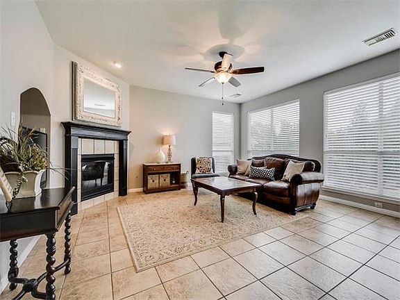 4th image of 8104 Sunburst Pkwy
