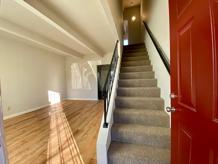 Casa de Luna Townhomes — Photo 30