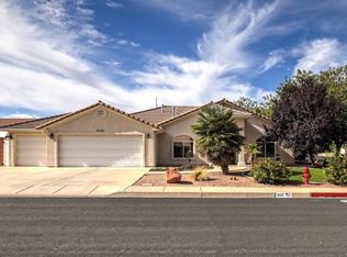 2137 N Rim View Dr, Santa Clara, UT 84765