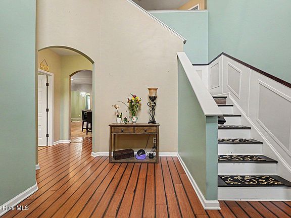 4th image of 88 Shepard Drive
