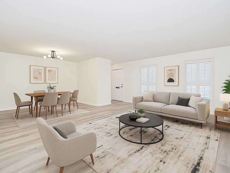 1st image of 10378 Briar Forest Dr #32/5