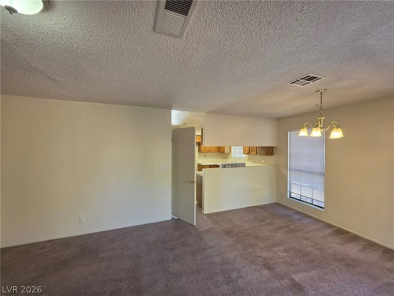 4801 Fiesta Lakes St — Photo 36
