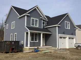 4 Heywood St, Shrewsbury, MA 01545