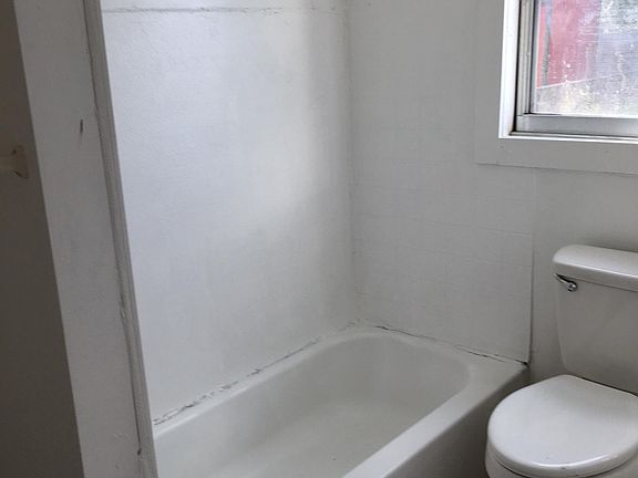 4th image of 1734 Saint Ferdinand St