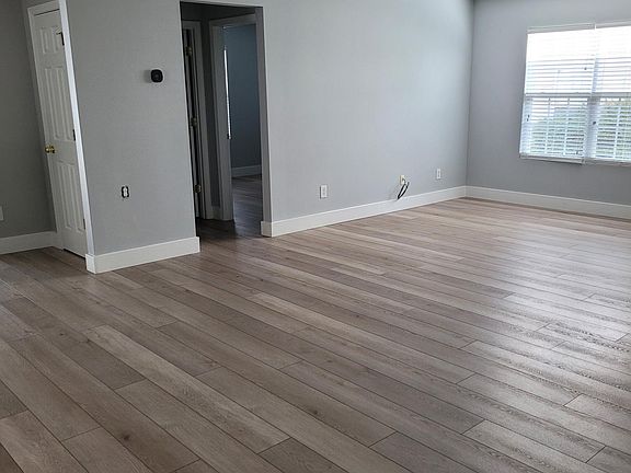3rd image of 2703 Skybrook Ln