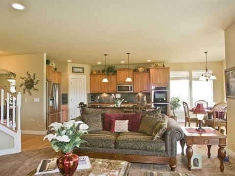 5th image of 4228 Cashmere Dr NE