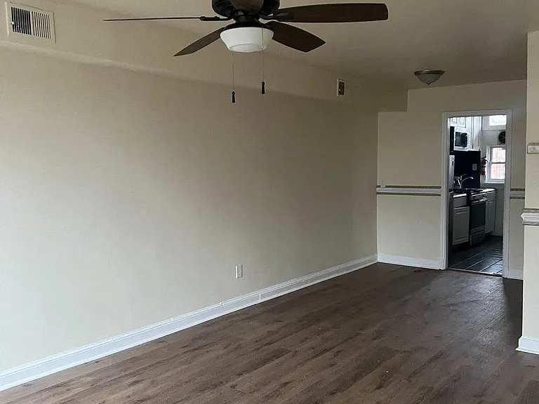 59 Galveston Pl SW #2 — Photo 2