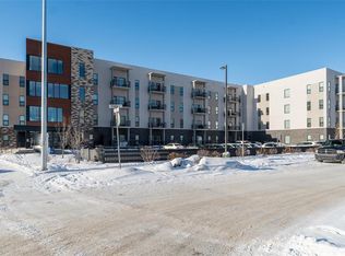 1133 Portage Ave #419, Winnipeg, MB R3G0X4