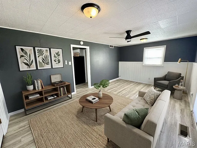 312 Joy Dr — Photo 19