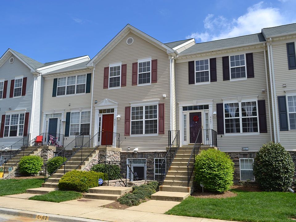 1st image of 8609 Willow Leaf Ln