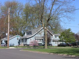 305 E Factory St, Seymour, WI 54165