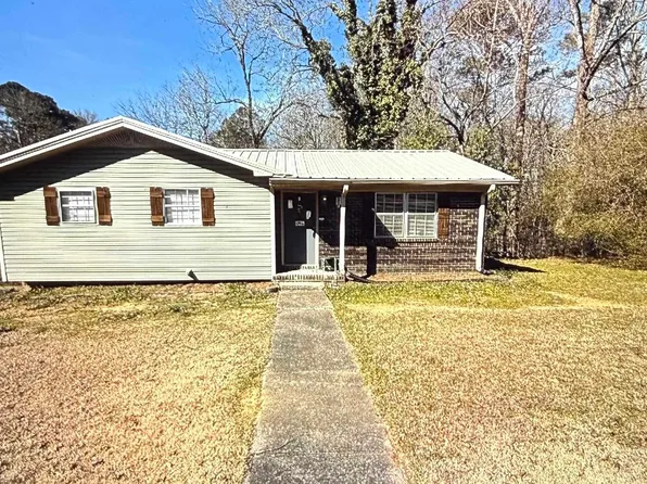 148 Scenic Dr, Gardendale, AL 35071