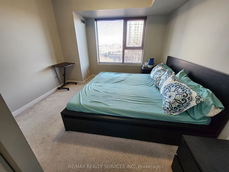 25 Town Centre Ct #1002 — Photo 18