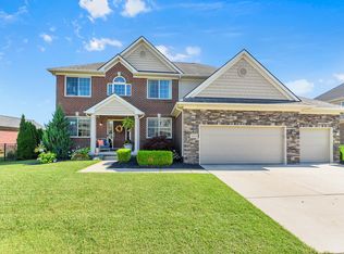 26574 Bronx Dr, Chesterfield, MI 48051