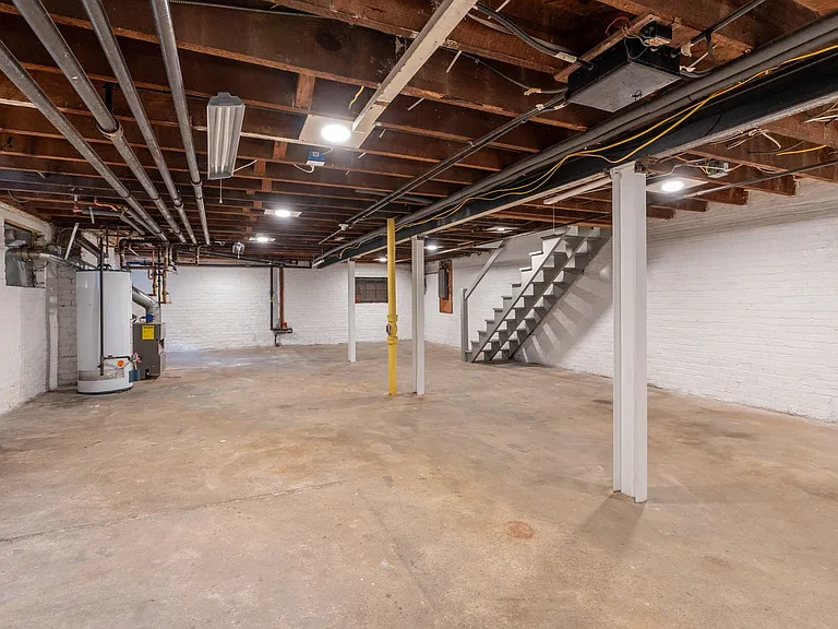 5324 Colorado Ave NW — Photo 43
