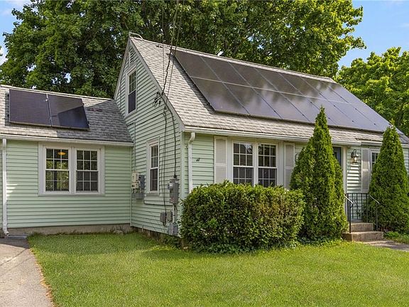 3rd image of 100 Penguin Ave