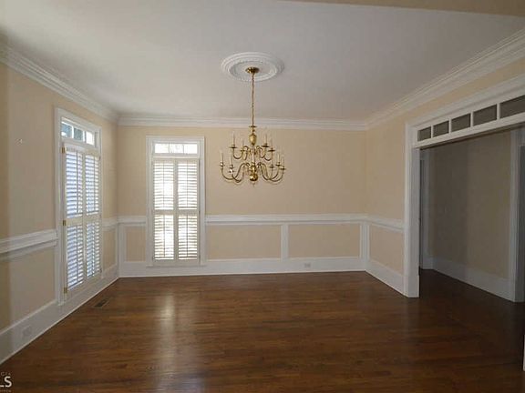 5th image of 3595 Carrick Ct