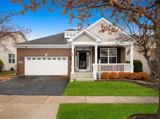 1870 Hampshire Dr, Hoffman Estates, IL 60192