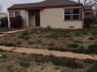 809 E 12th St, Sweetwater, TX 79556