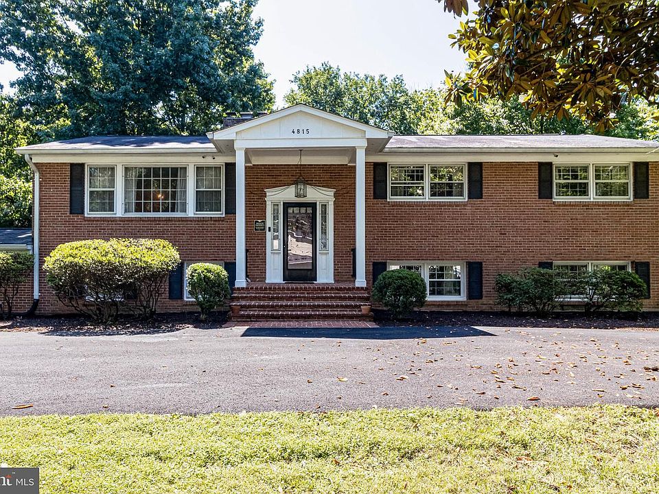 1st image of 4815 Prestwick Dr
