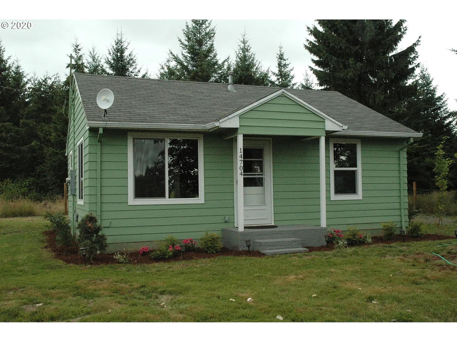 14704 SW Pleasant Valley Rd photo 1