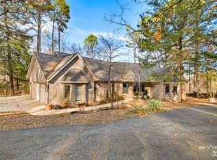 18936 Pinecrest Trl, Rogers, AR 72756