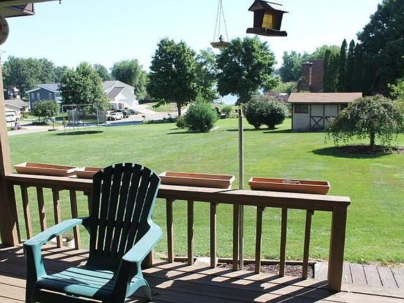 2nd image of 1104 Apple Valley Dr