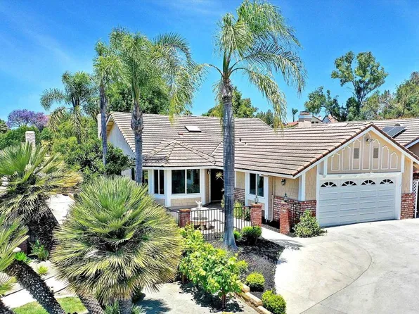 1975 Lemonwood Ln, Vista, CA 92081