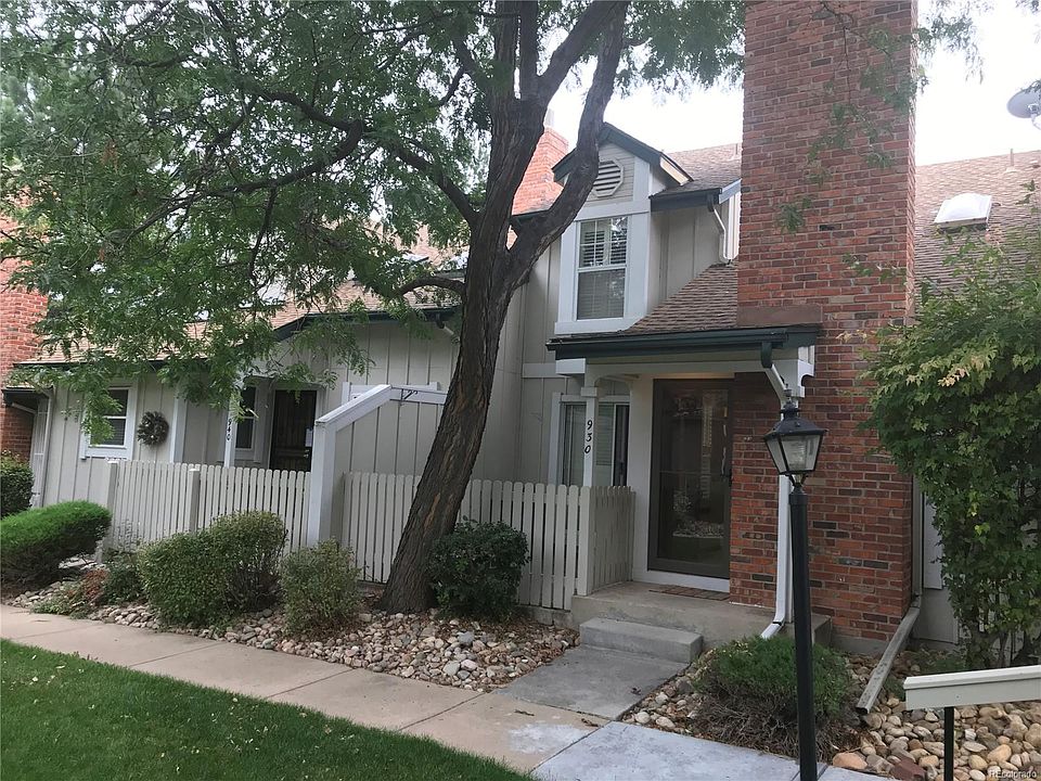 1st image of 930 S Granby Way