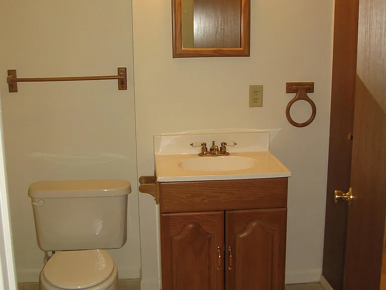 2325 Broadhaven Ave NW — Photo 11