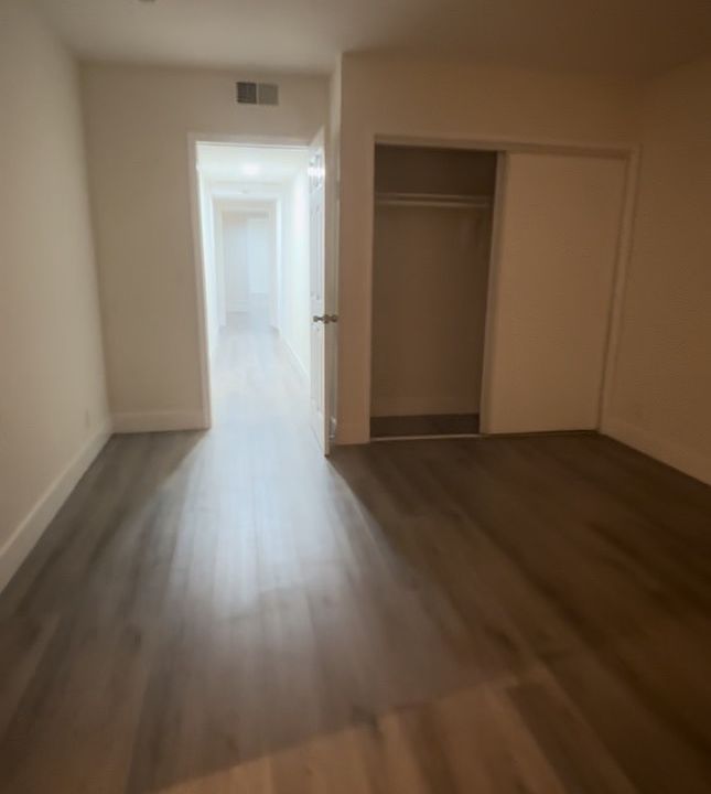 1st image of 5340 Penfield Ave