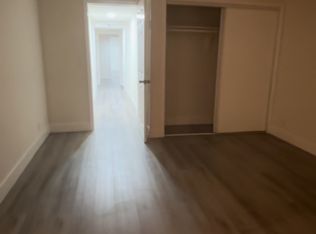 5340 Penfield Ave, Woodland Hills, CA 91364