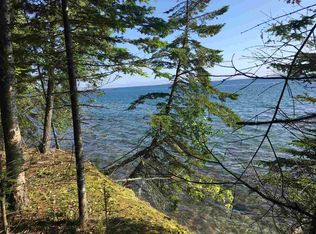 250 Eagles Nest Rd, Marquette, MI 49855