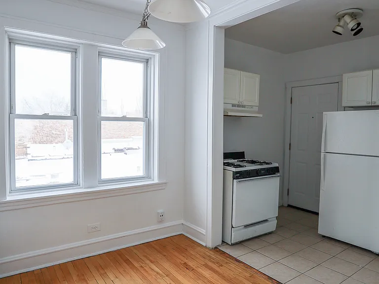4524 N Damen Ave #3A — Photo 5