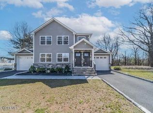 67 S Maplewood Ave, Keasbey, NJ