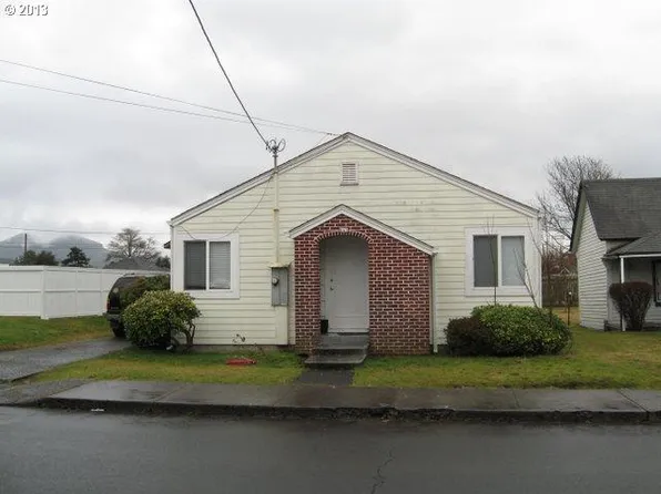 845 5th Ave, Seaside, OR 97138