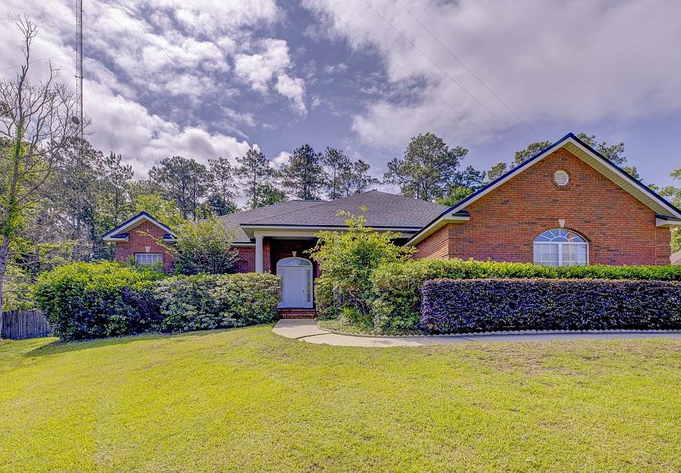 1st image of 8539 Heathcliff Ct