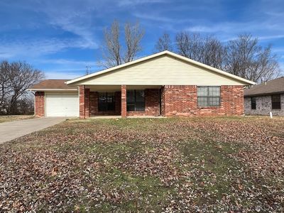 1602 Beaver Rd, Muskogee, OK, 74403
