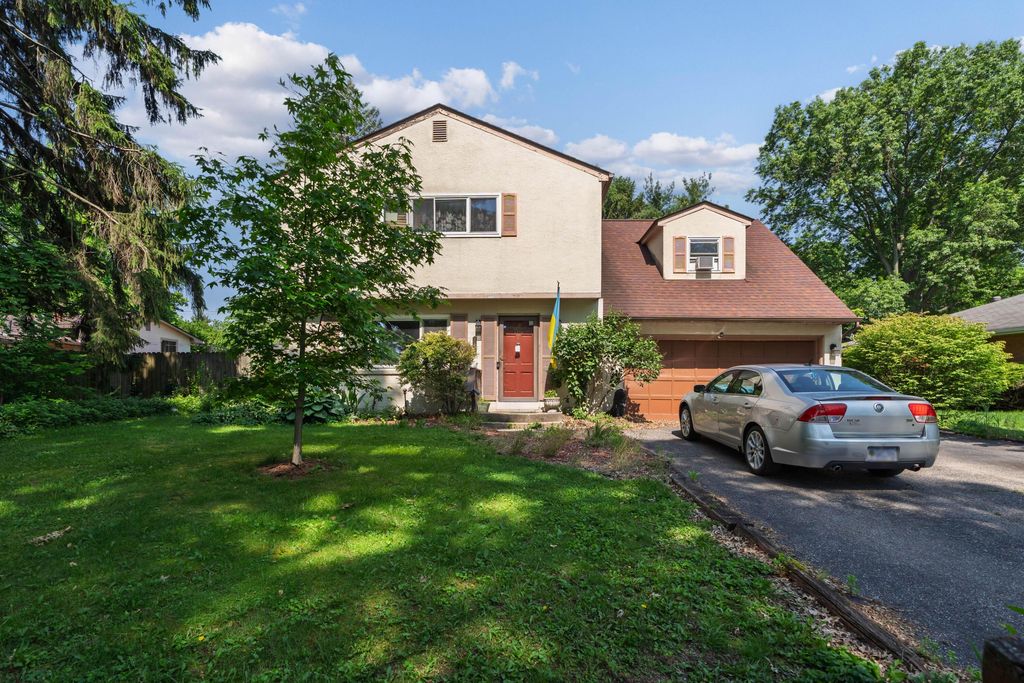 Real estate listing image