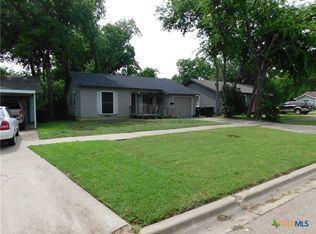 1304 S 19th St, Temple, TX 76504