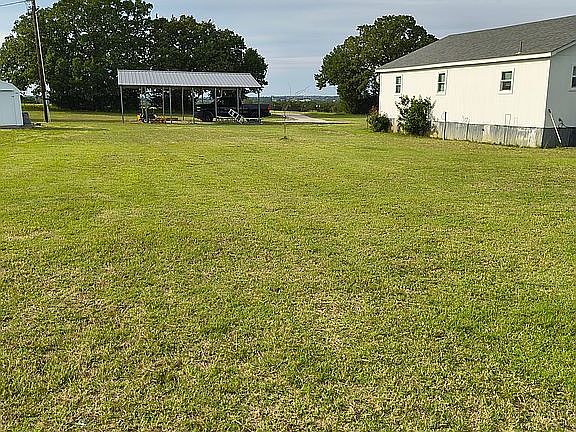 5th image of 1250 Winn Rd #1306