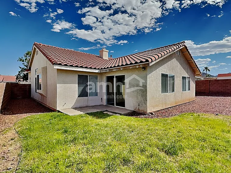 710 Breezy Ridge Dr — Photo 22