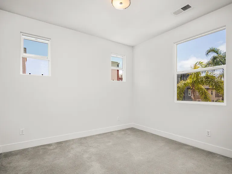 7870 Inception Way — Photo 16